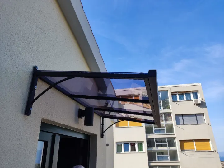 NADSTREŠNICE PLEKSIGLAS — ATS Metal Rijeka
